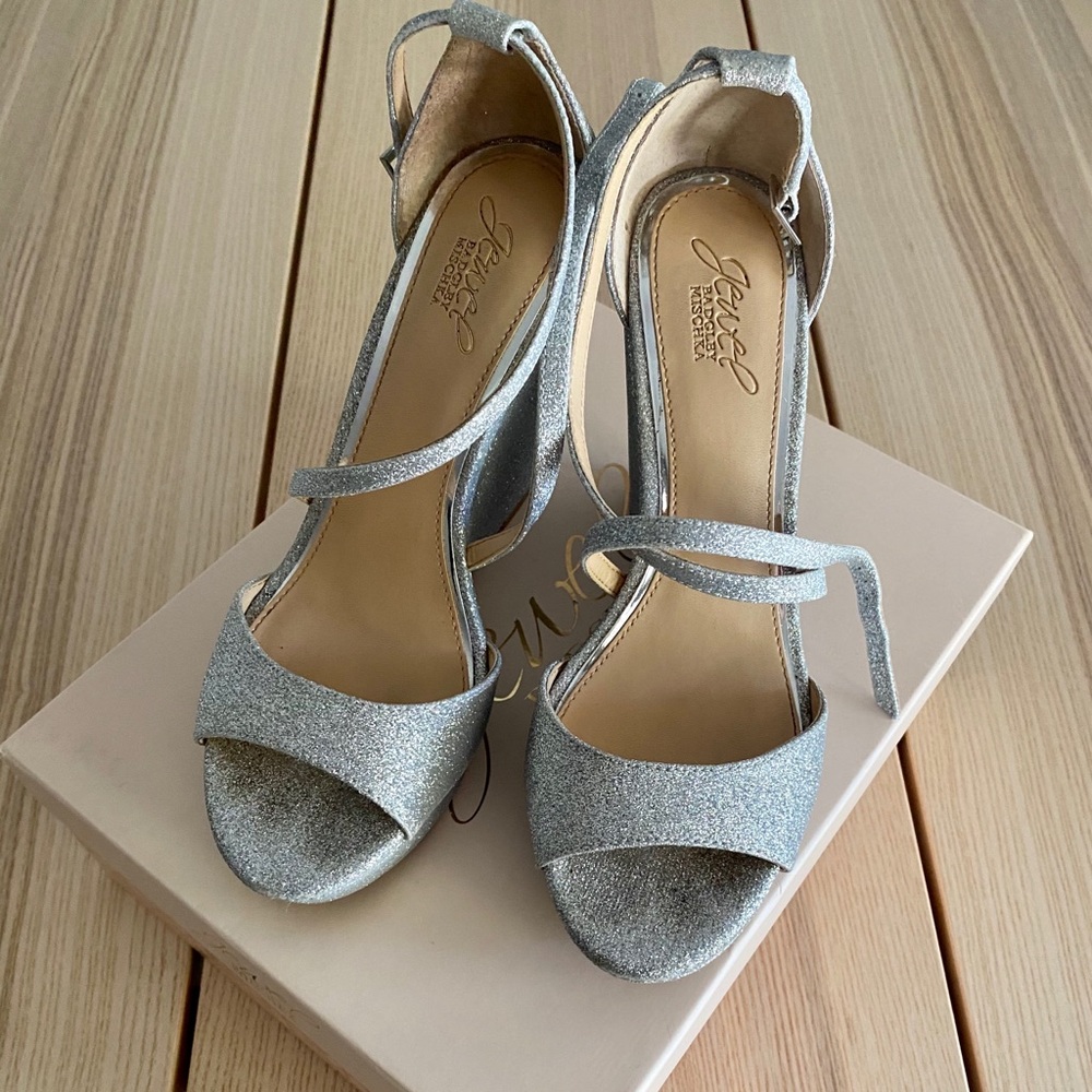 Badgley Mischa Wedge Sandal/Heel